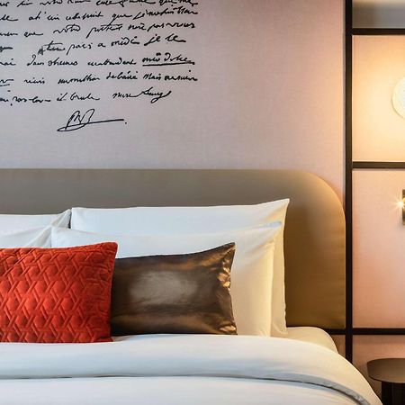 Mercure Versailles Paris Ouest Exterior photo